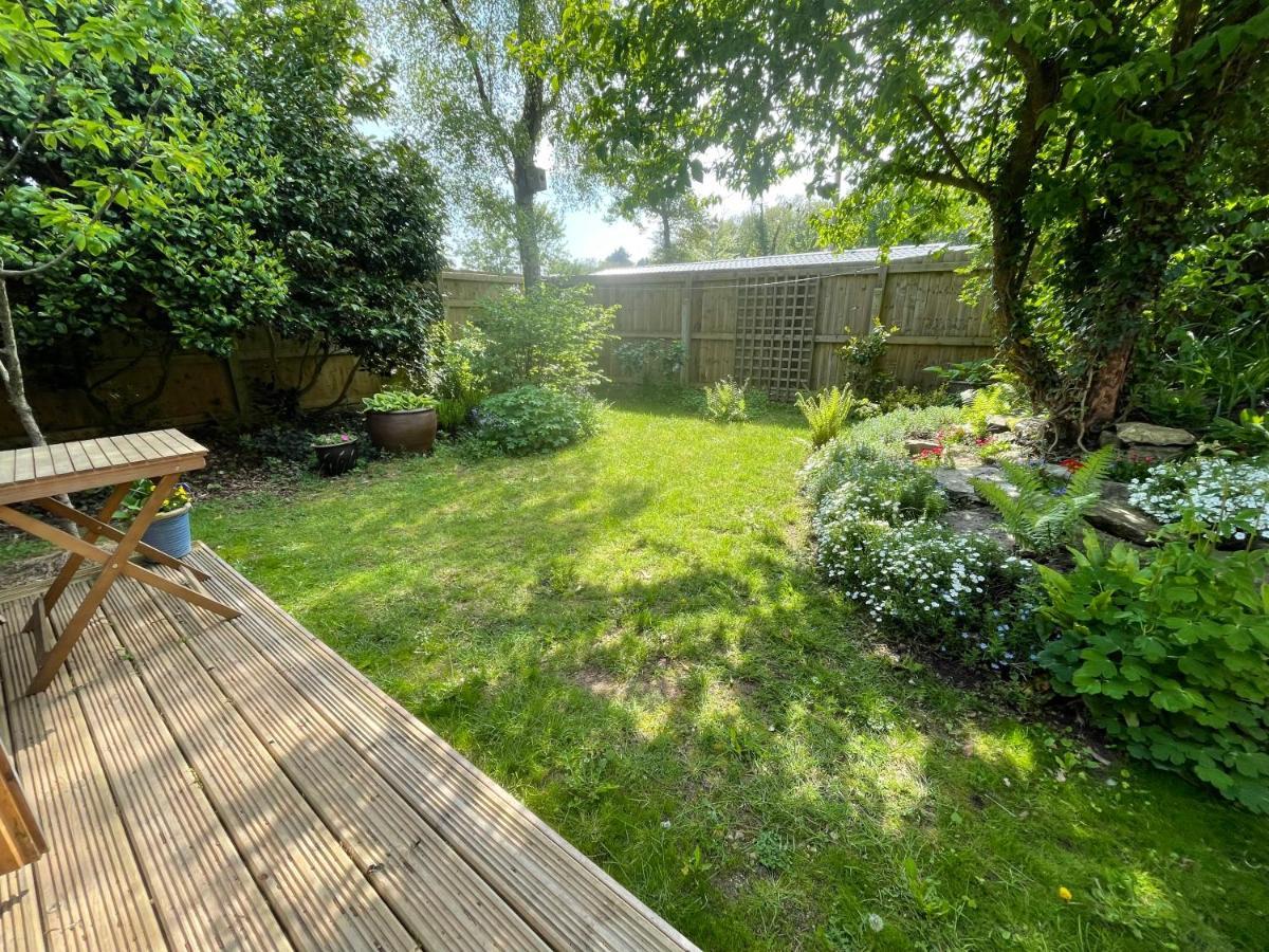 The Bee Hive Garden Room Dorchester Exterior photo